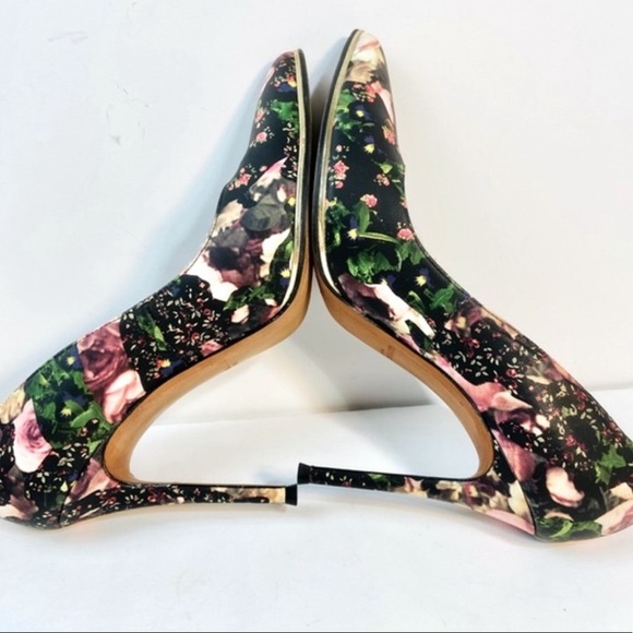 GIVENCHY Floral Pumps - Picture 12 of 17